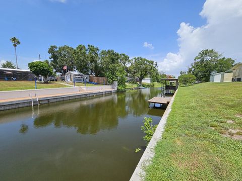 A home in Okeechobee