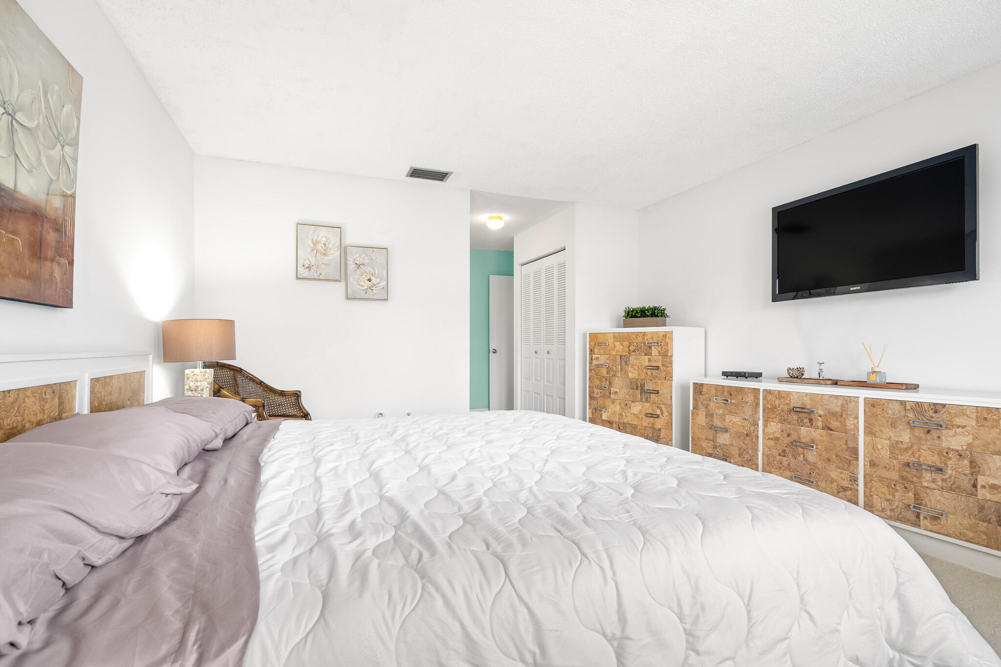 FAIRWAYS OF BOCA LAGO CONDO - Residential