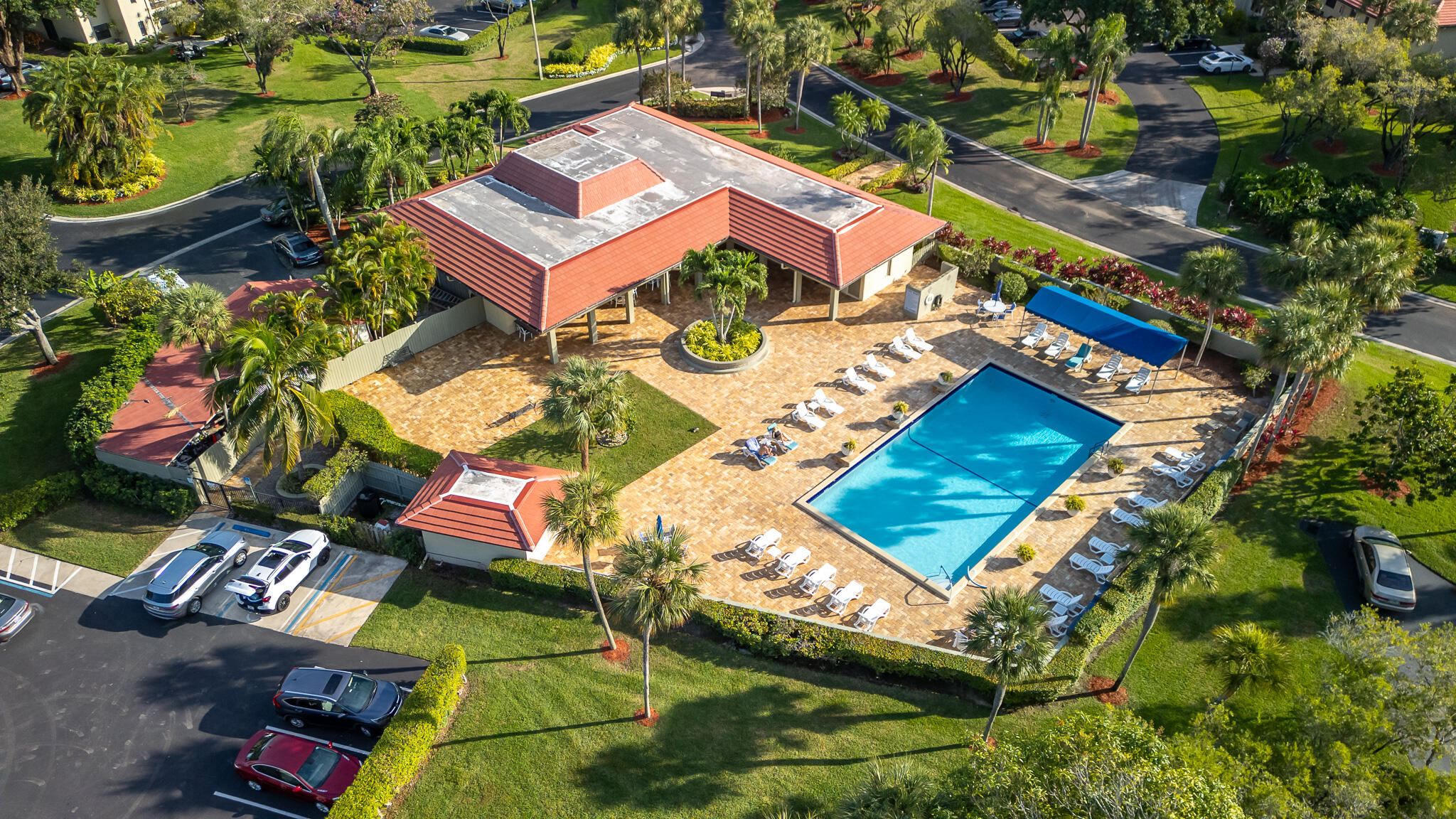 FAIRWAYS OF BOCA LAGO CONDO - Residential