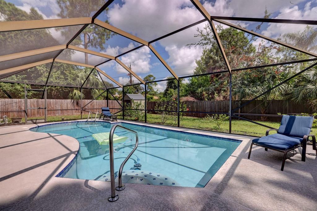 Photo of 949 SE Montrose Avenue, Port Saint Lucie, FL 34983 (MLS # R10734622)