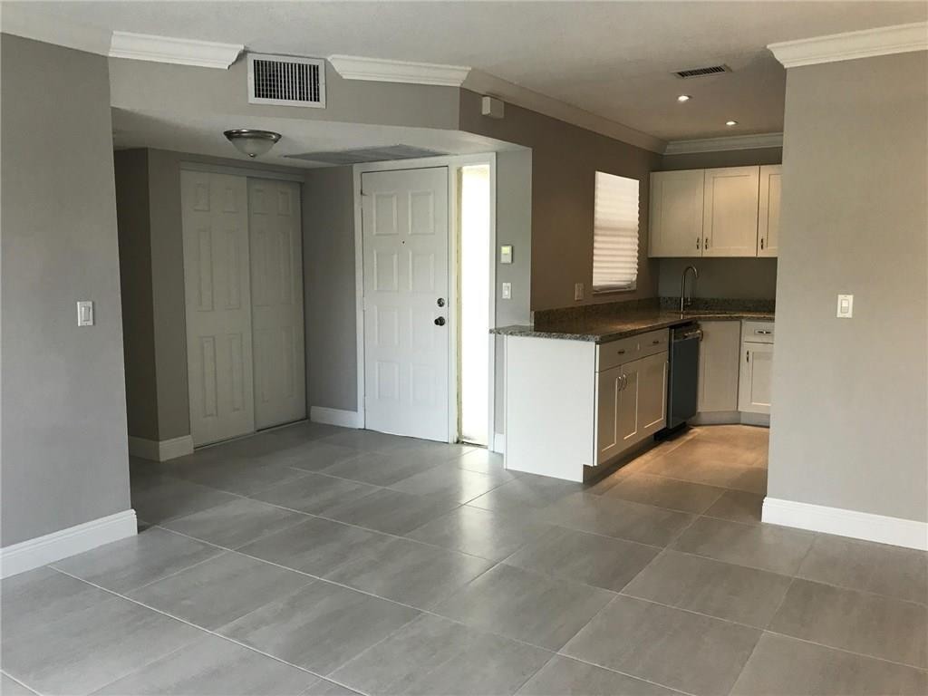 KARANDA VILLAGE 6 - Residential