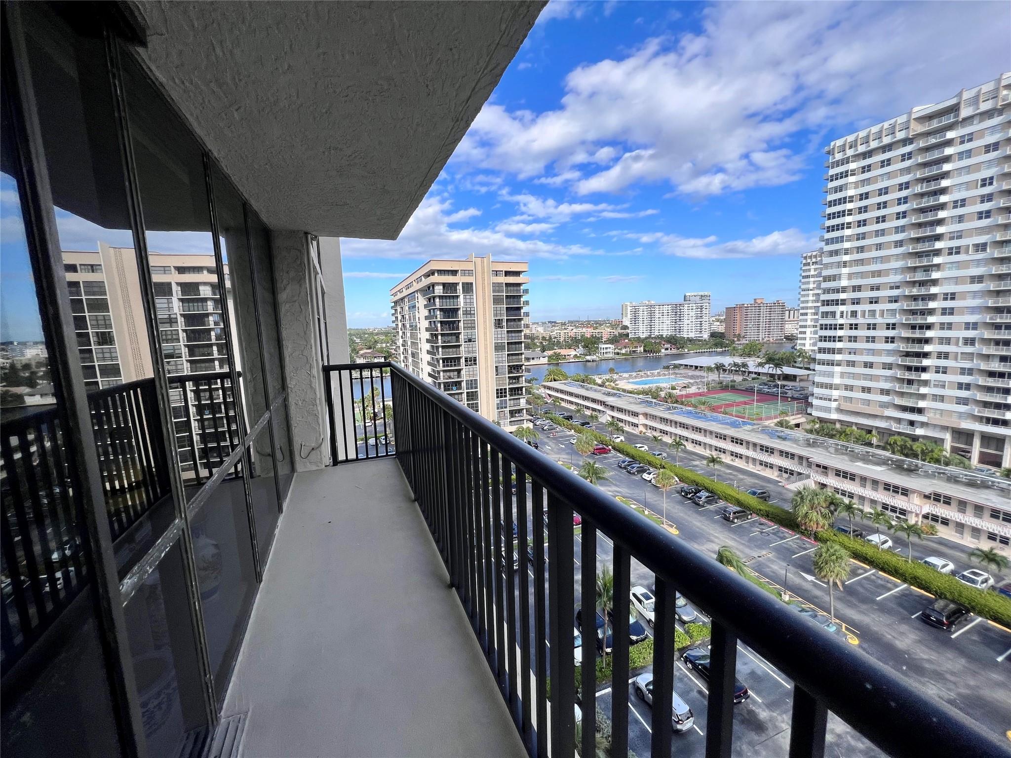 AVANT GARDE CONDO - Residential Lease