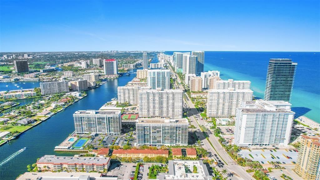 AVANT GARDE CONDO - Residential Lease