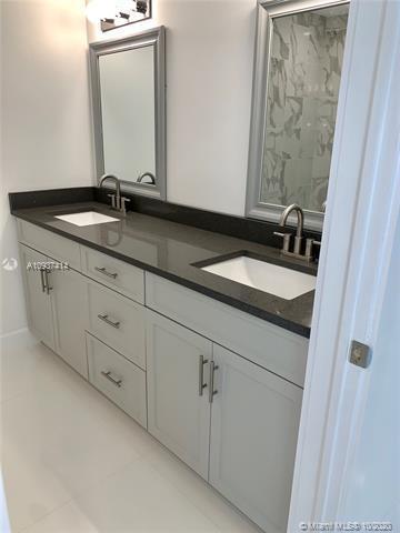 LAKES OF BOCA BARWOOD 1 - Residential