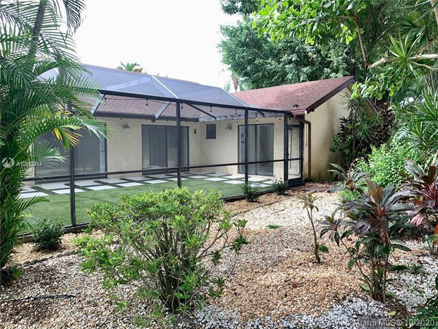 LAKES OF BOCA BARWOOD 1 - Residential