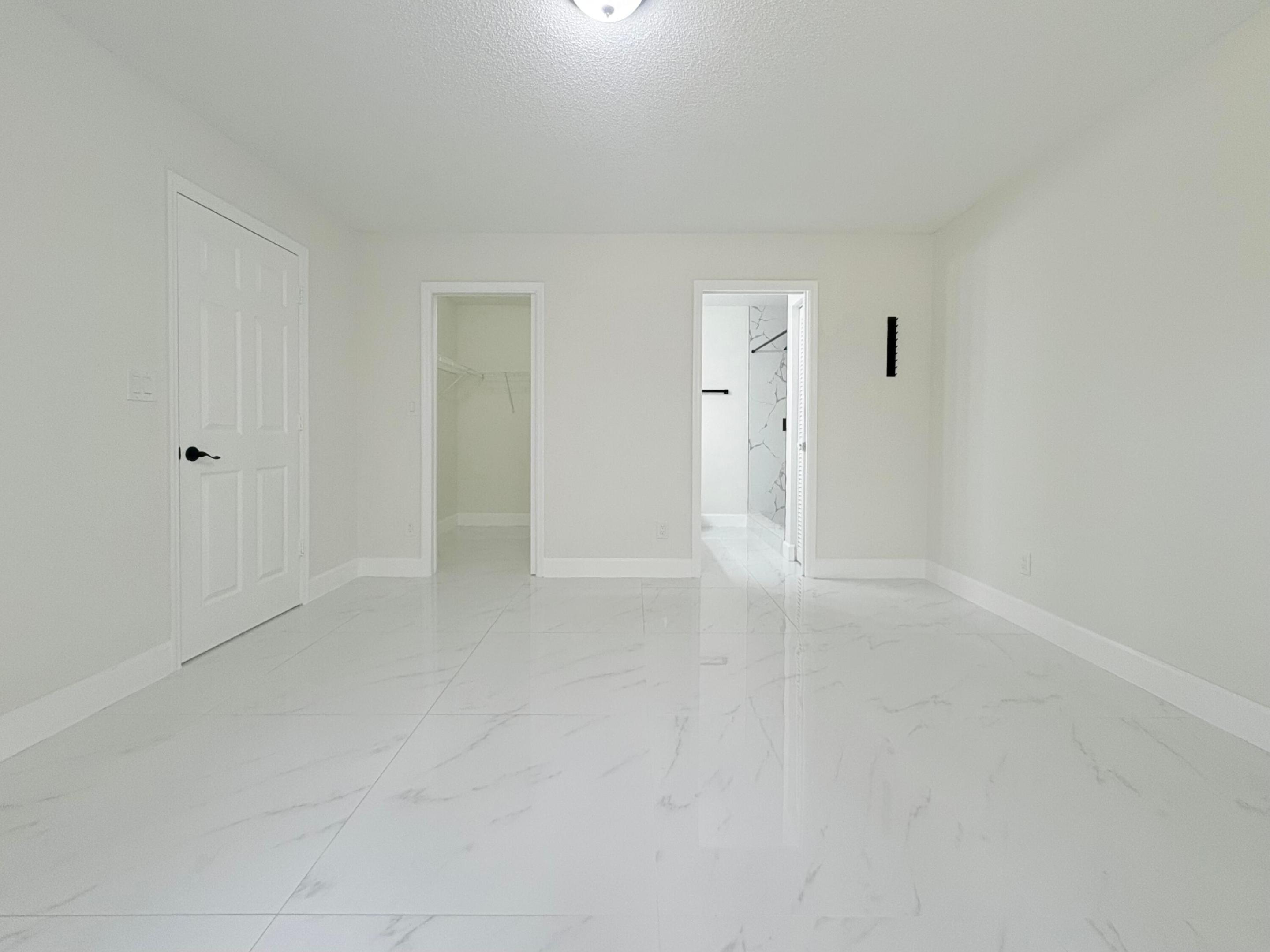 LOXAHATCHEE GROVES - Residential