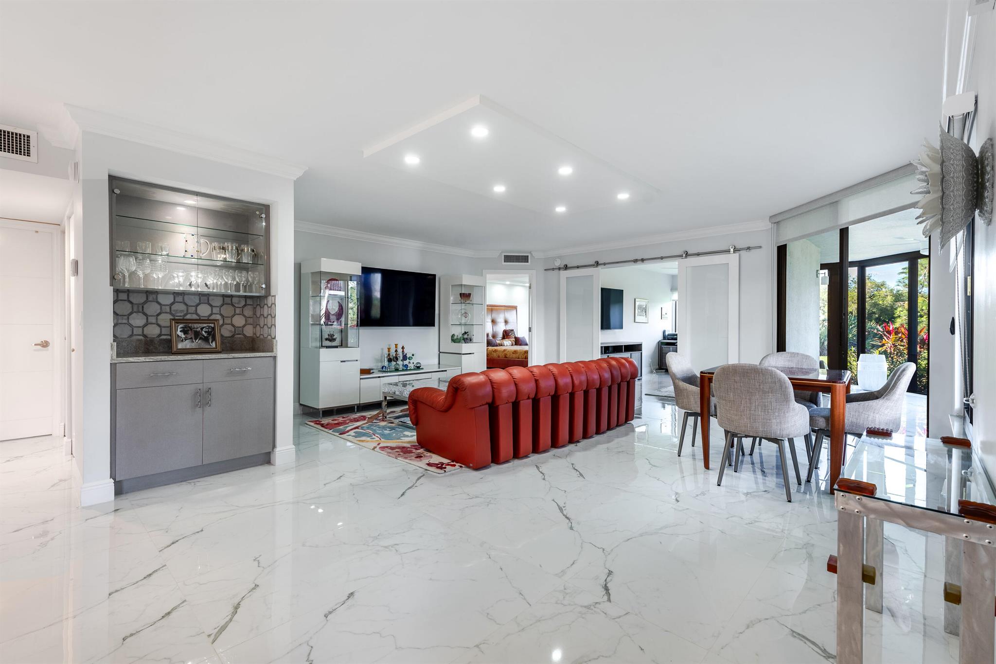 GLENEAGLES CONDO III - Residential