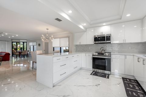 15822 Loch Maree Lane 3203 Delray Beach FL 33446