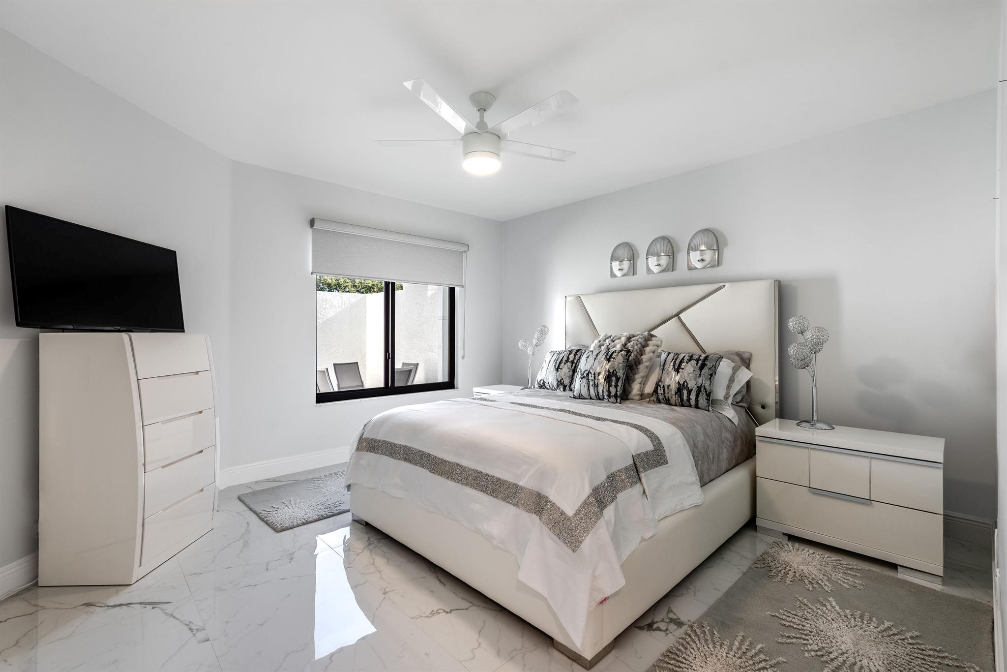 GLENEAGLES CONDO III - Residential