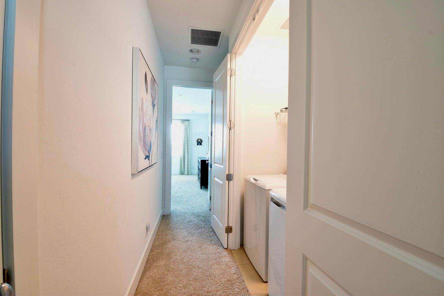 ALTON NEIGHBORHOOD - Residential Lease