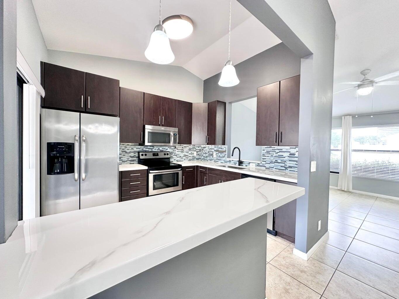 Jupiter Village Twnhms Ph - Residential Lease