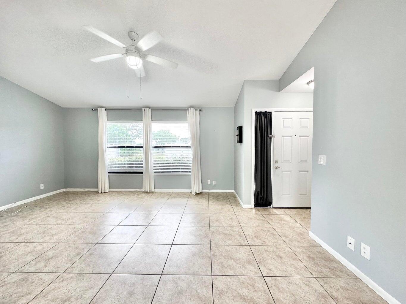 Jupiter Village Twnhms Ph - Residential Lease