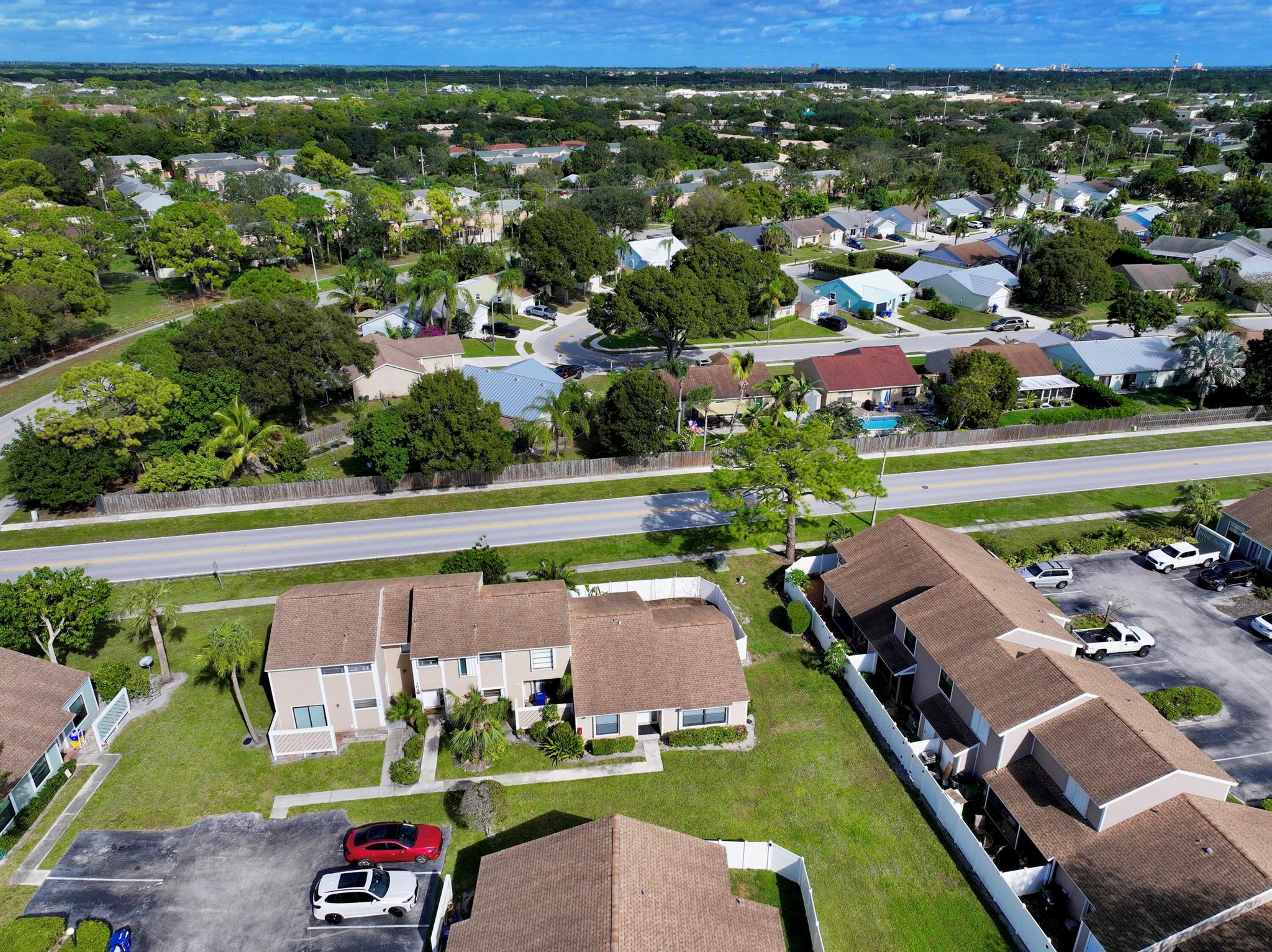 Jupiter Village Twnhms Ph - Residential Lease