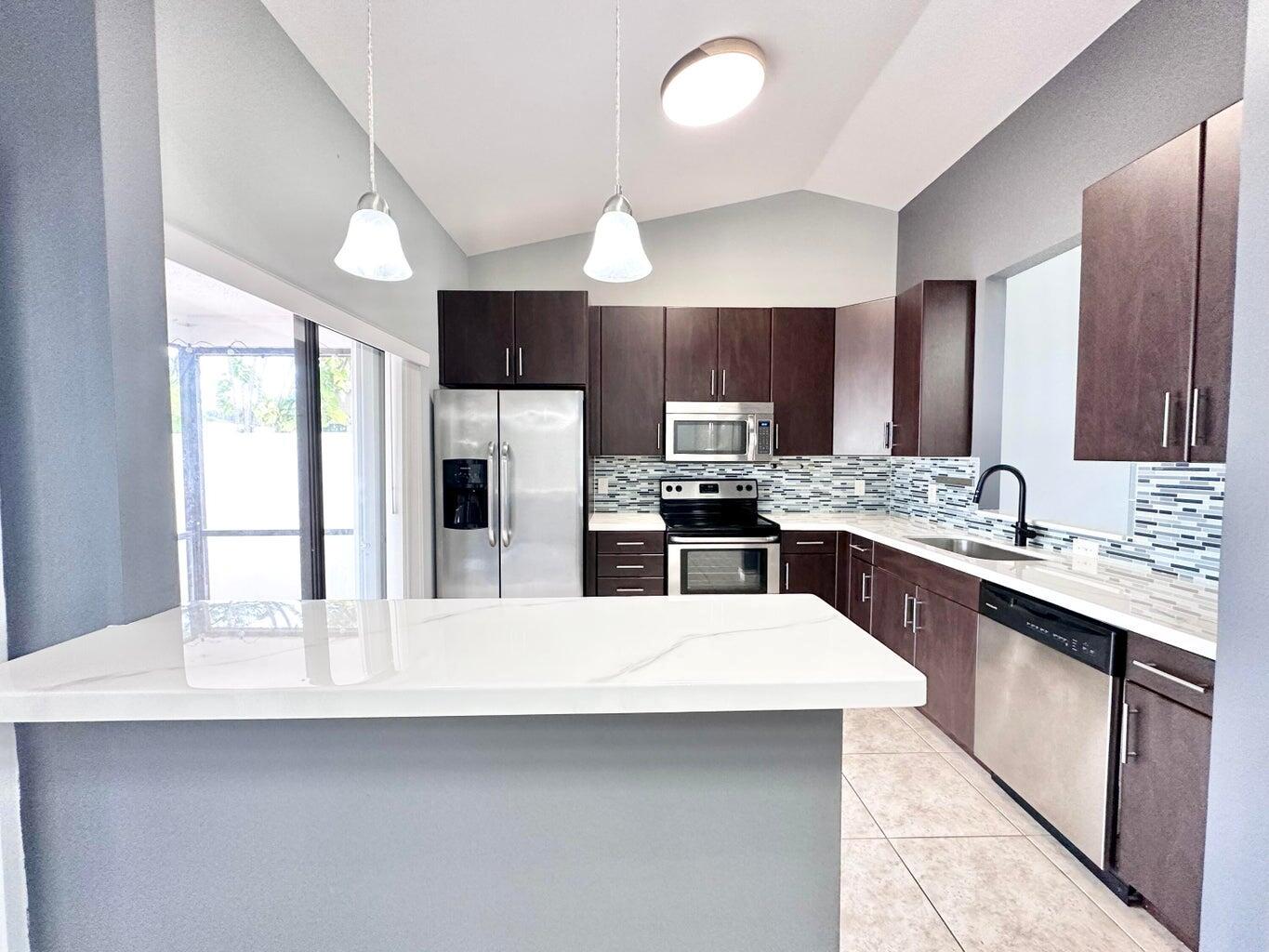 Jupiter Village Twnhms Ph - Residential Lease