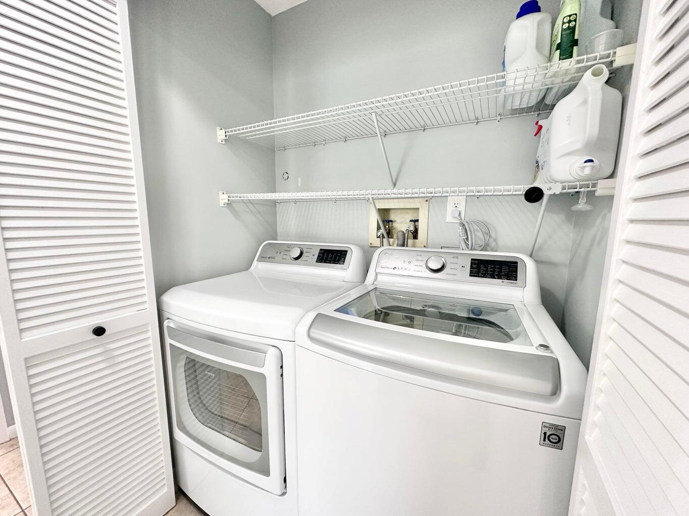 Jupiter Village Twnhms Ph - Residential Lease