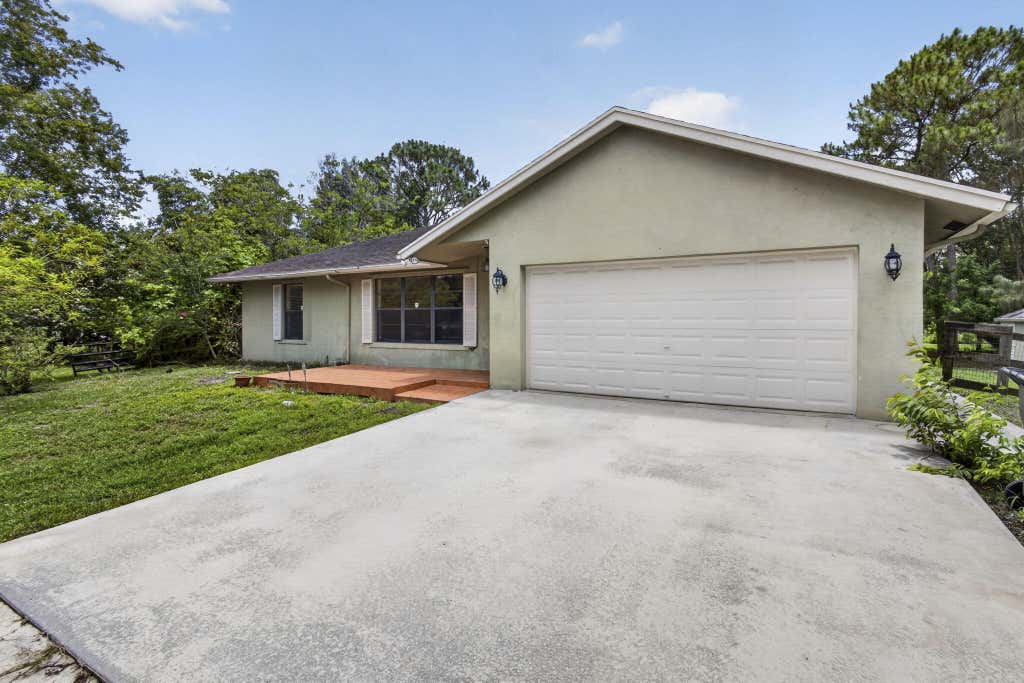 Photo of 11582 60th Street N, West Palm Beach, FL 33411 (MLS # B26036037)