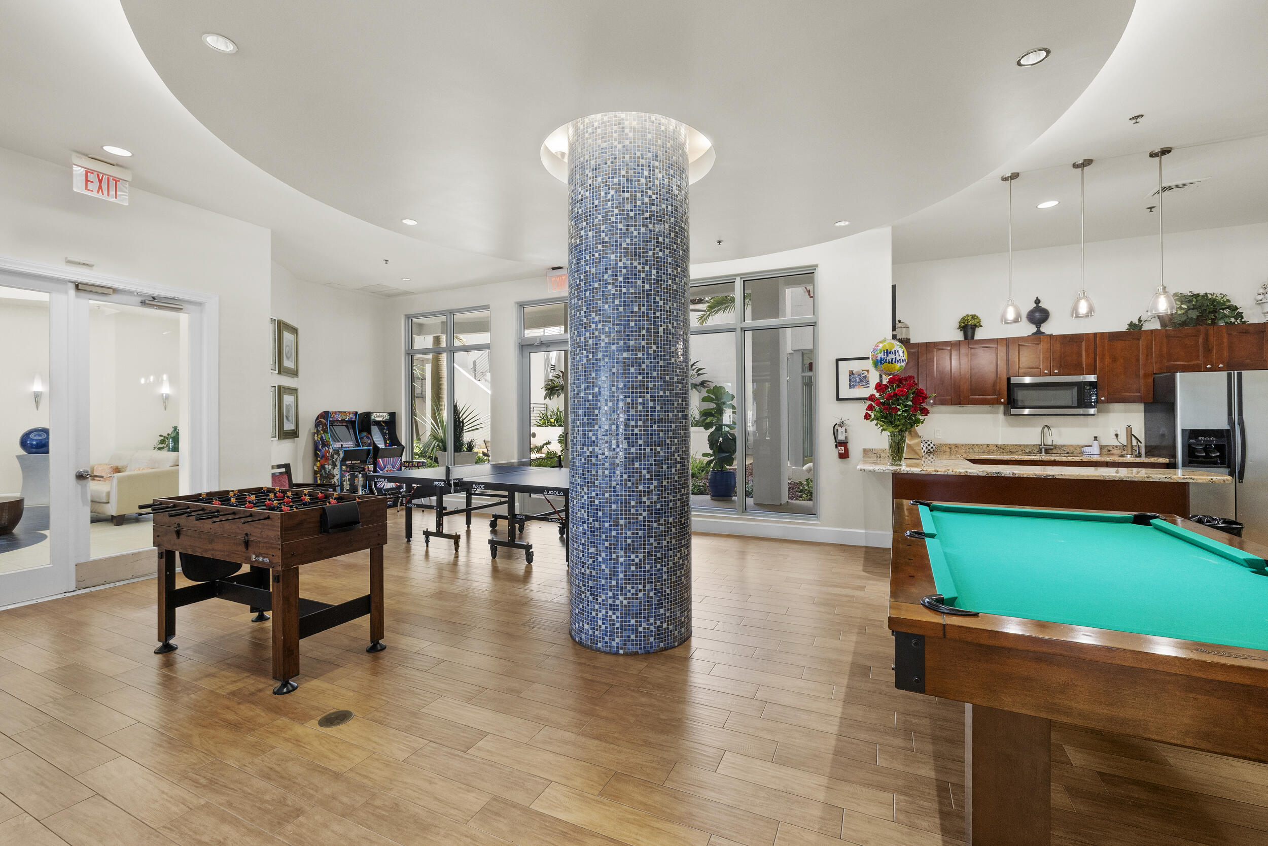 RADIUS CONDO - Residential Lease