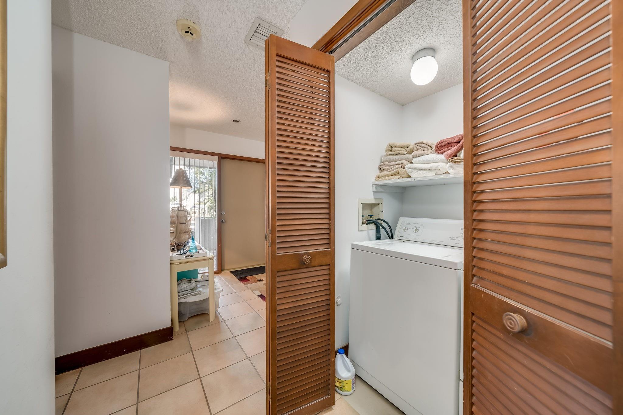 Portside Yacht Club - Residential