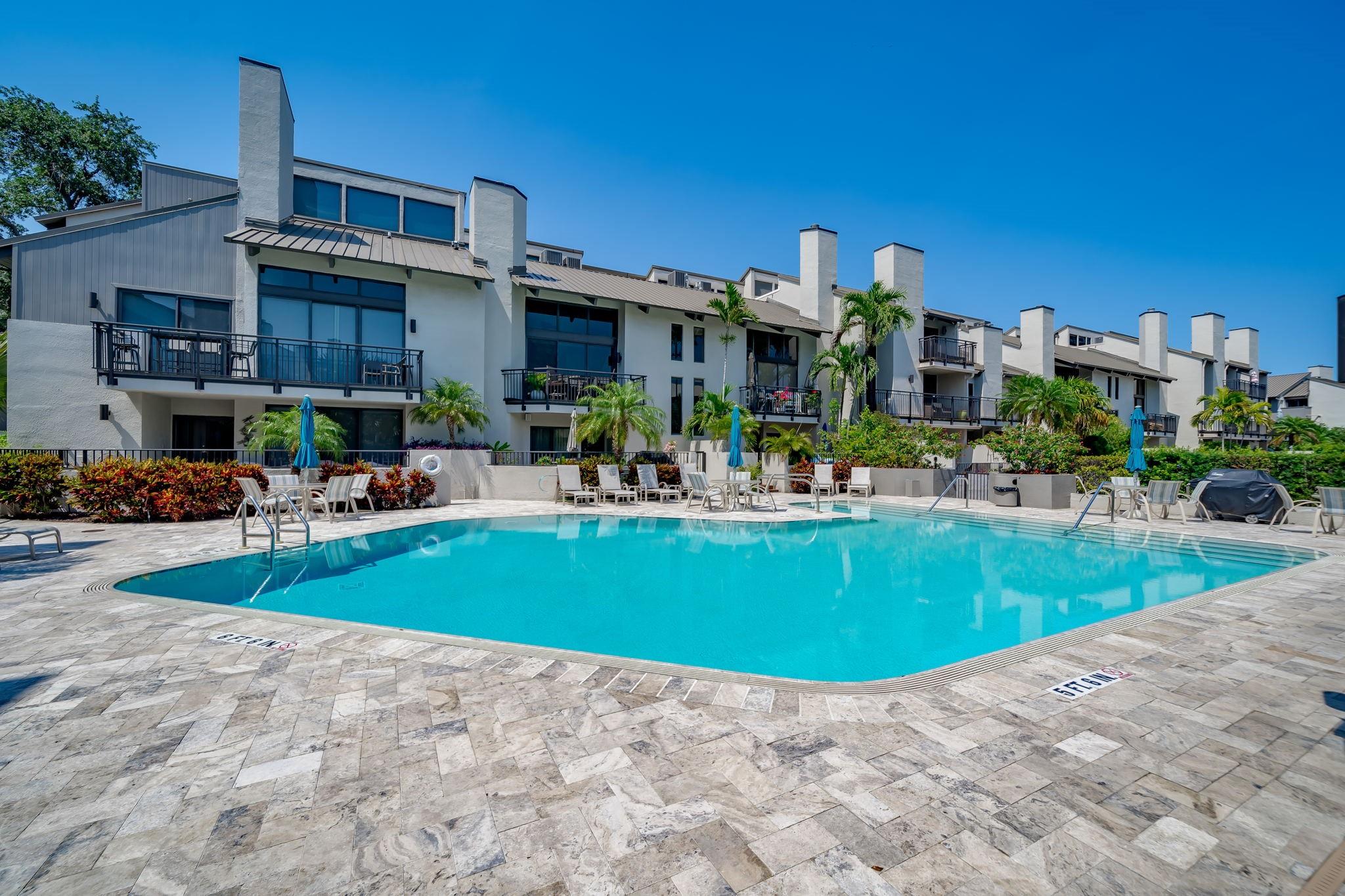 Portside Yacht Club - Residential