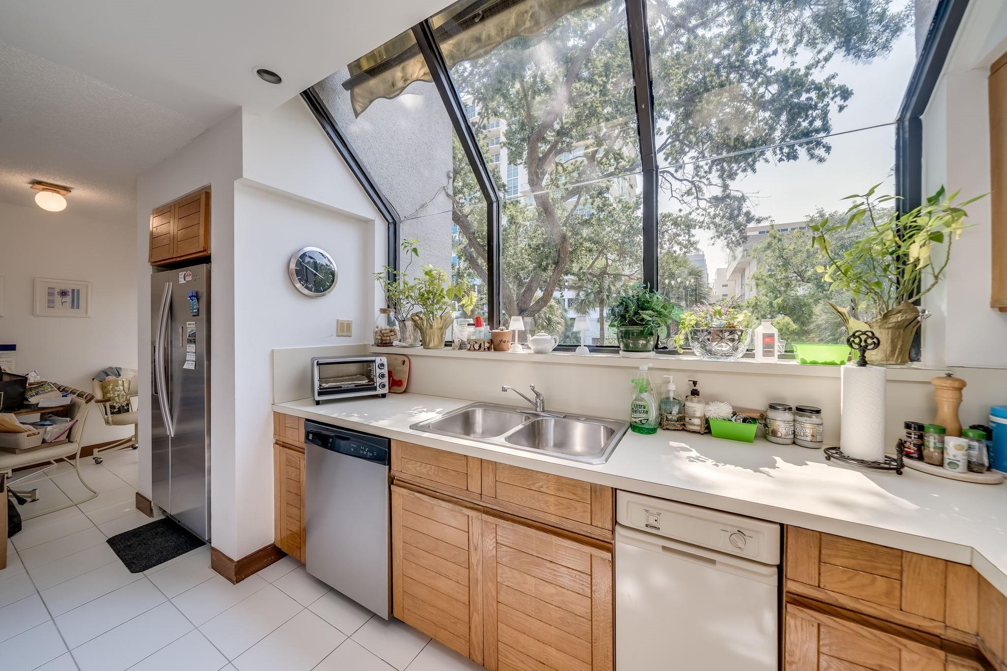 Portside Yacht Club - Residential