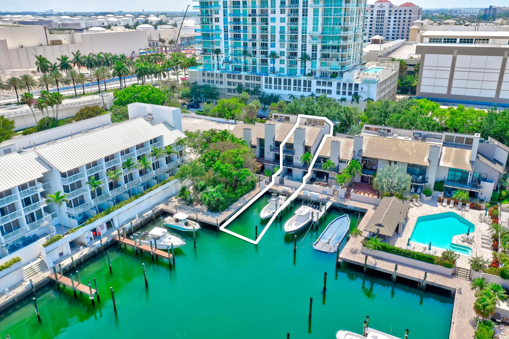 Portside Yacht Club - Residential