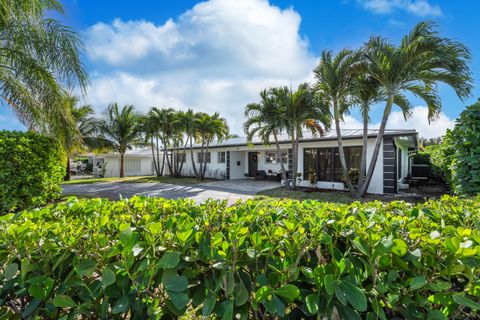 A home in Lake Worth Beach