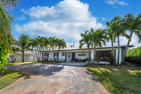 A home in Lake Worth Beach