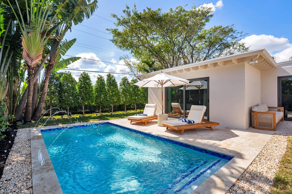 Photo of 350 Colonial Road, West Palm Beach, FL 33405 (MLS # R11161321)