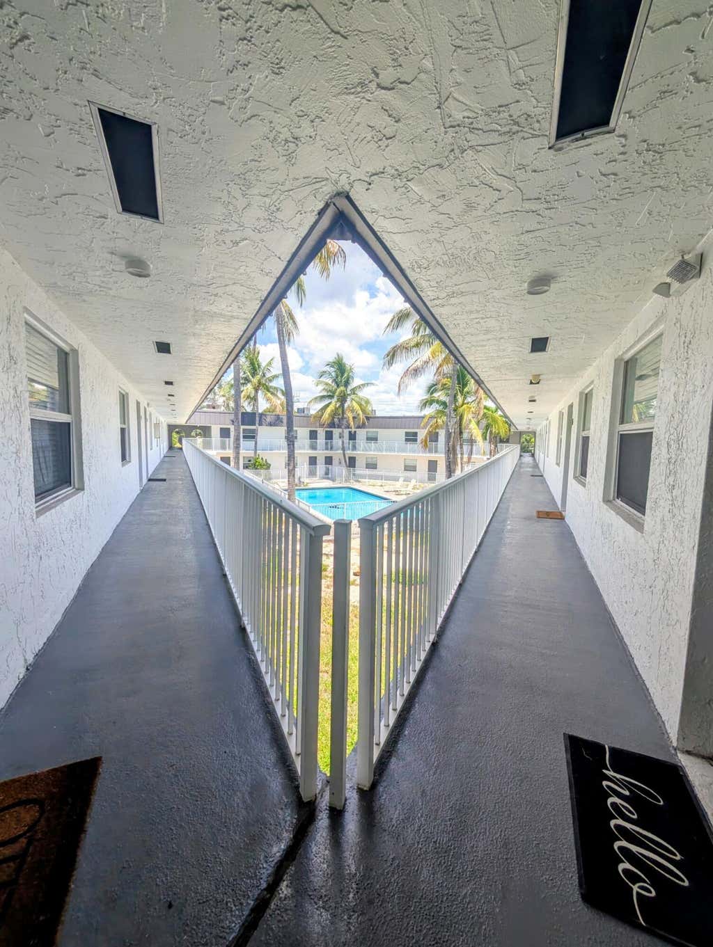 Photo of 1470 N DIXIE Highway N #44, Fort Lauderdale, FL 33304 (MLS # B26065137)
