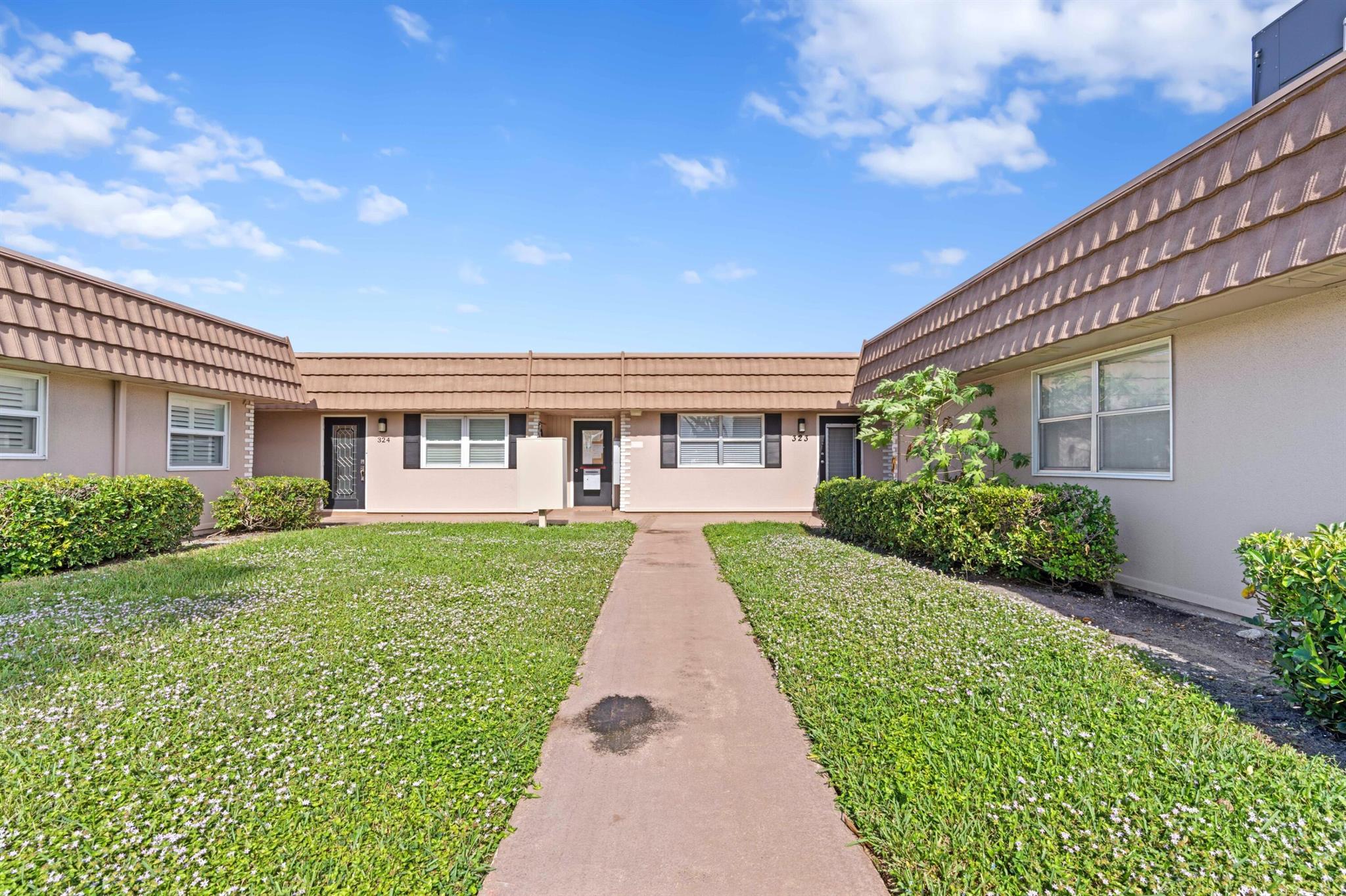 KINGS POINT SEVILLE CONDO - Residential