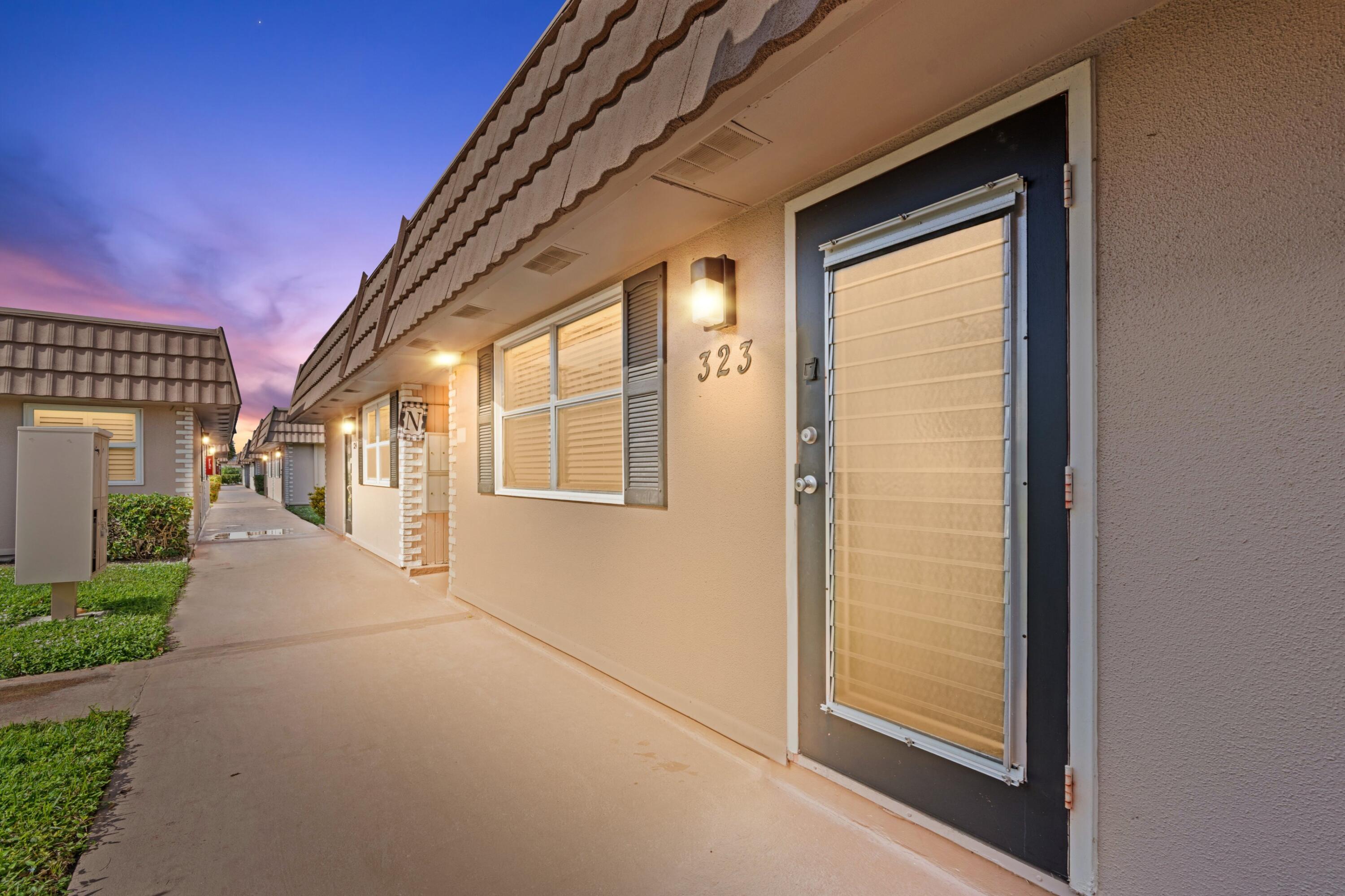 View photos, virtual tours, details... 323 Seville N