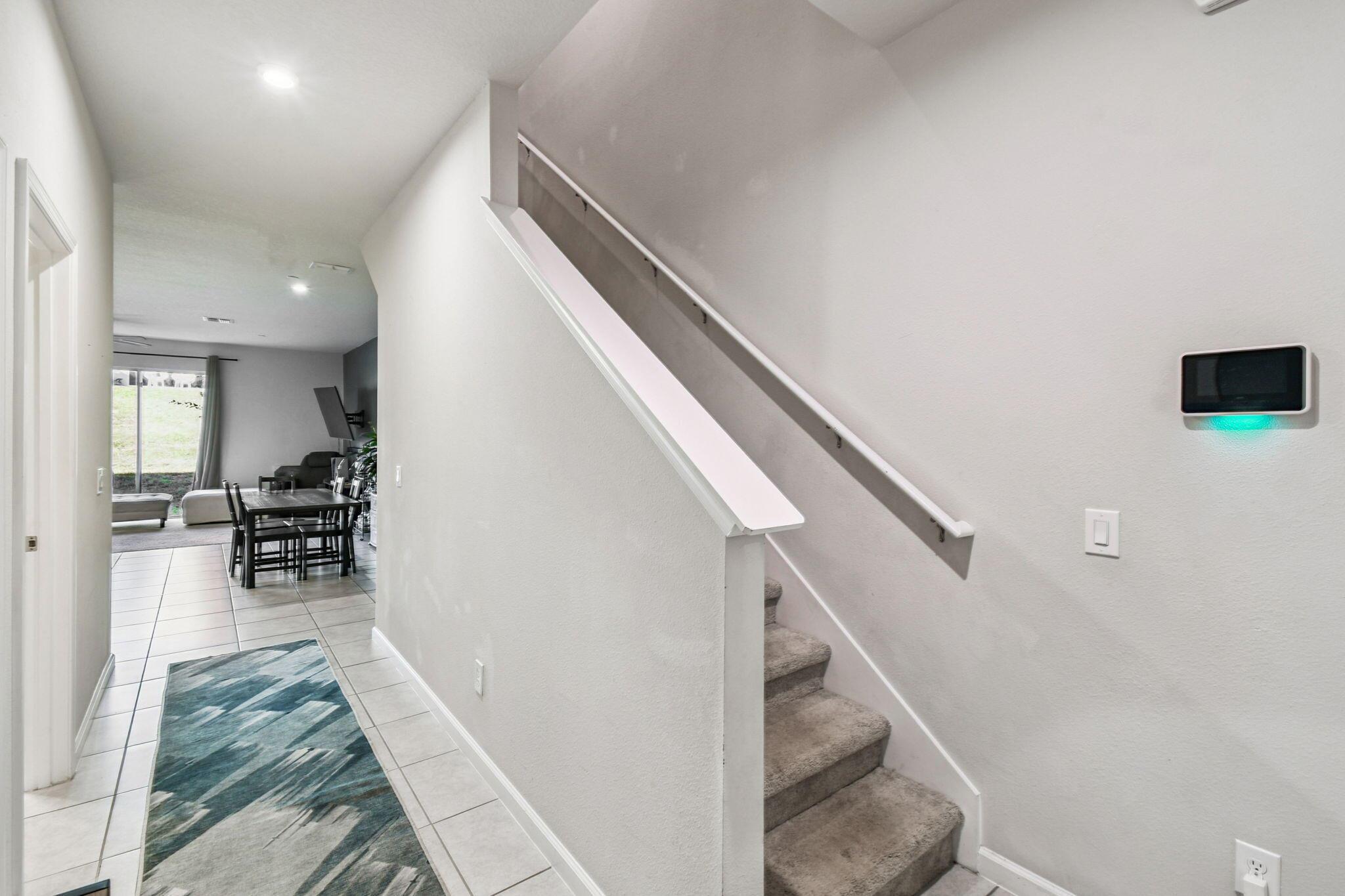 HOLDEN RIDGE TOWNHOMES - Residential