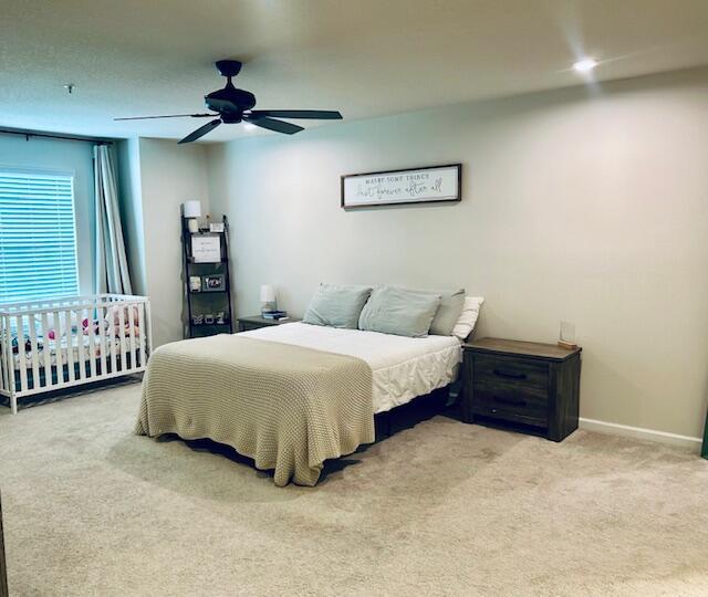 HOLDEN RIDGE TOWNHOMES - Residential