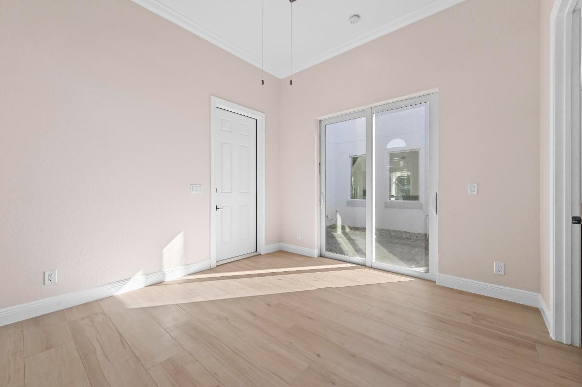 JONATHANS CREEK - Residential