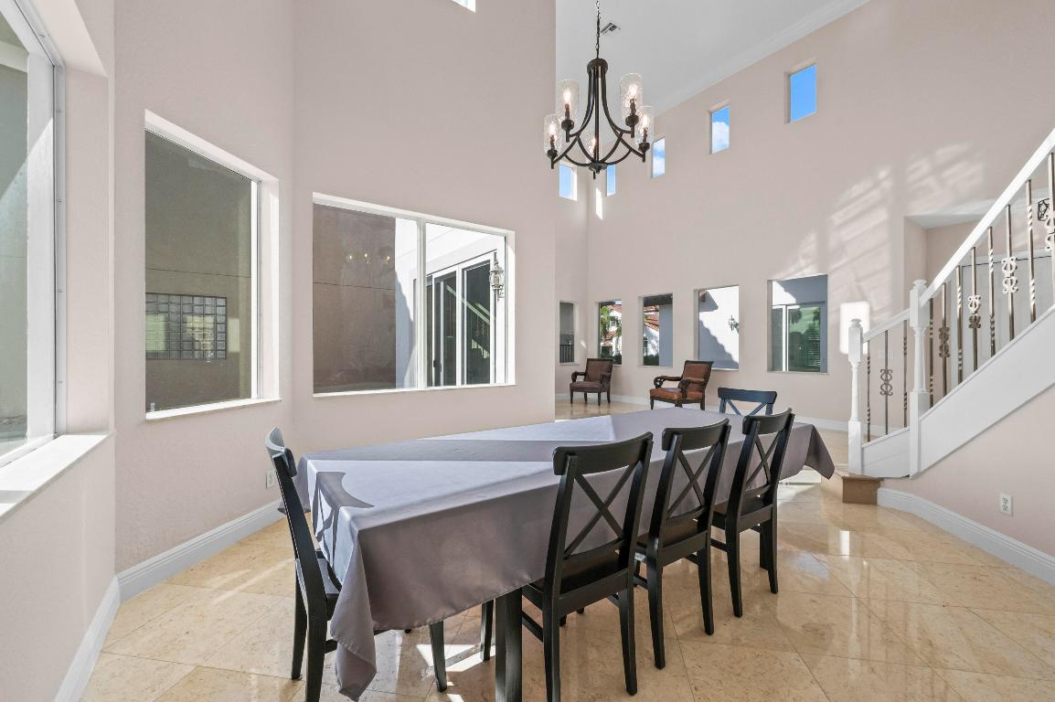 JONATHANS CREEK - Residential