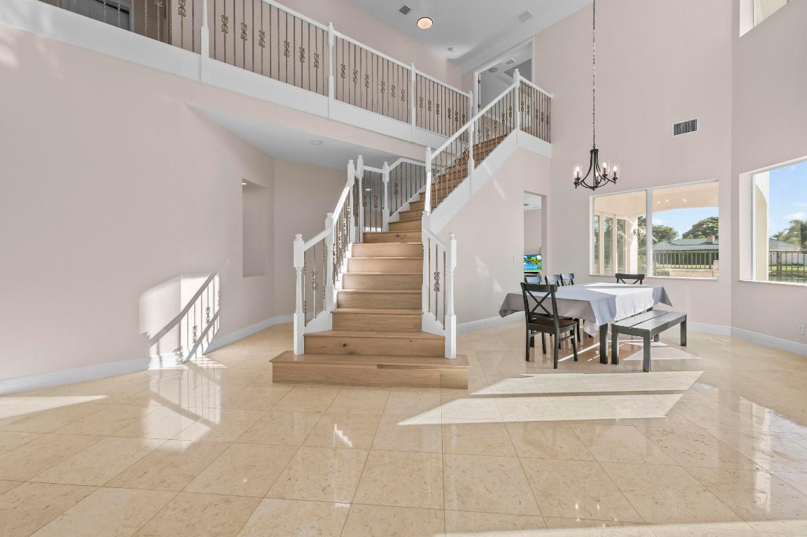 JONATHANS CREEK - Residential