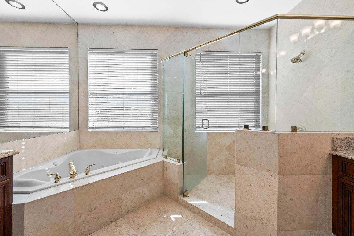 JONATHANS CREEK - Residential