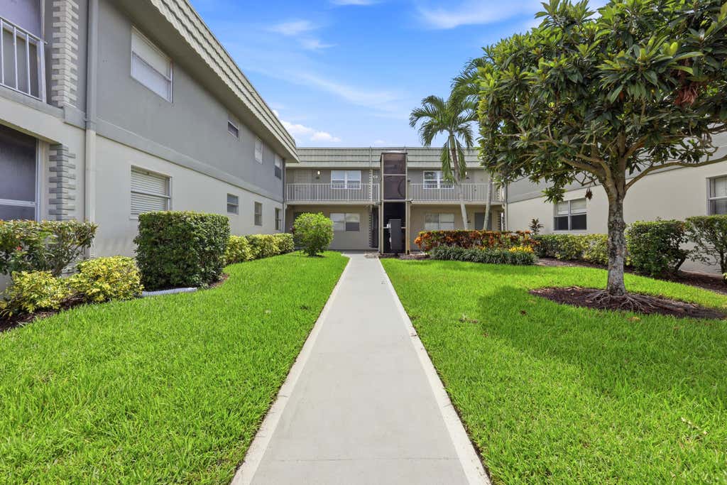 Photo of 91 FLANDERS B, Delray Beach, FL 33484 (MLS # B26061492)