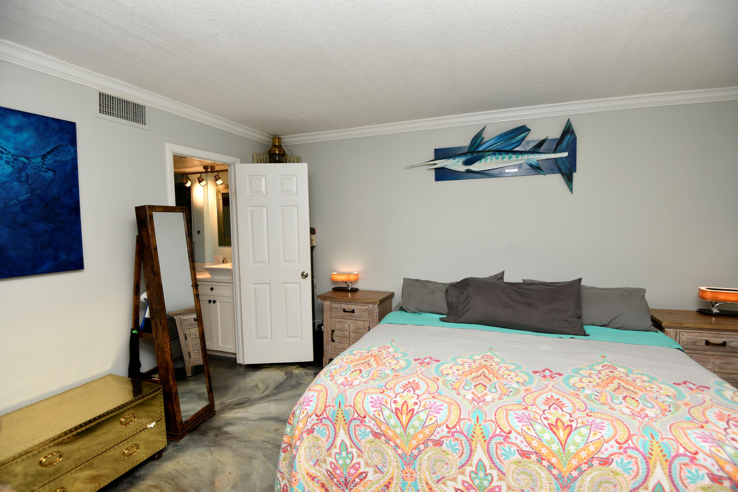 SURF & SAND CONDO - Residential
