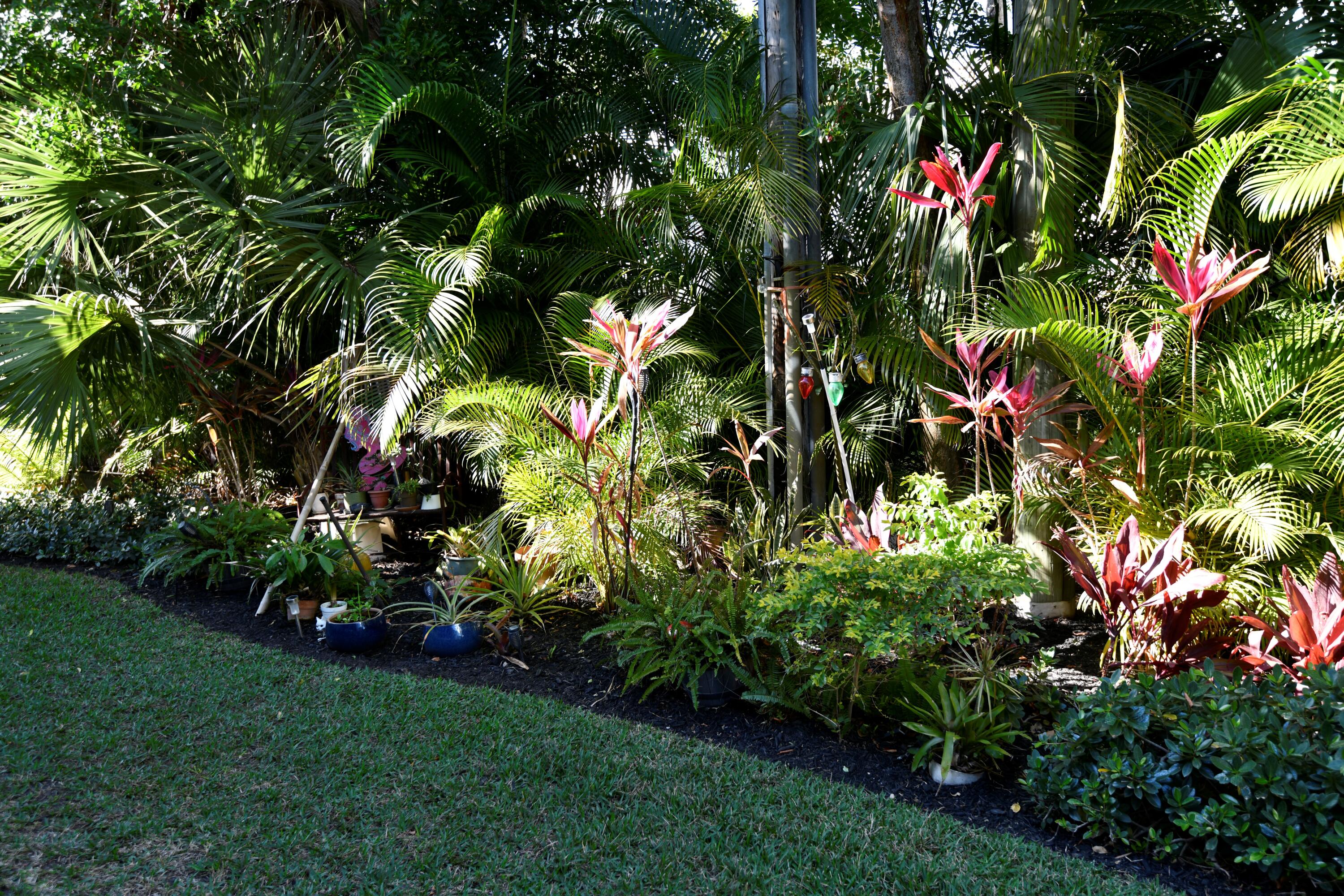 SURF & SAND CONDO - Residential