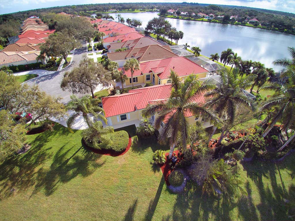 Photo of 1514 SW Eagleglen Place, Stuart, FL 34997 (MLS # R11062216)