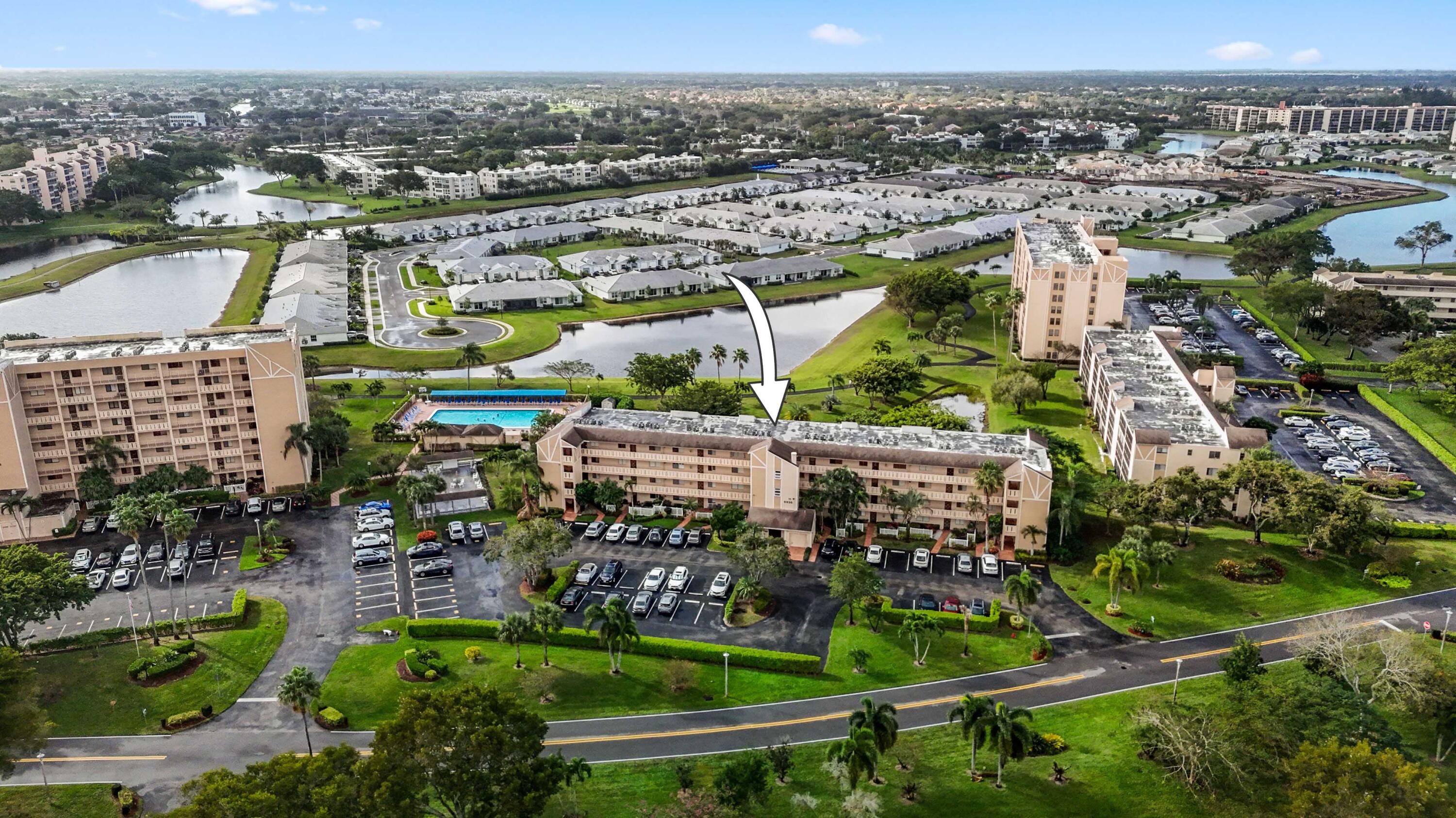 HUNTINGTON LAKES SECTION TWO CONDS 10,11,12,14 THR - Residential Lease