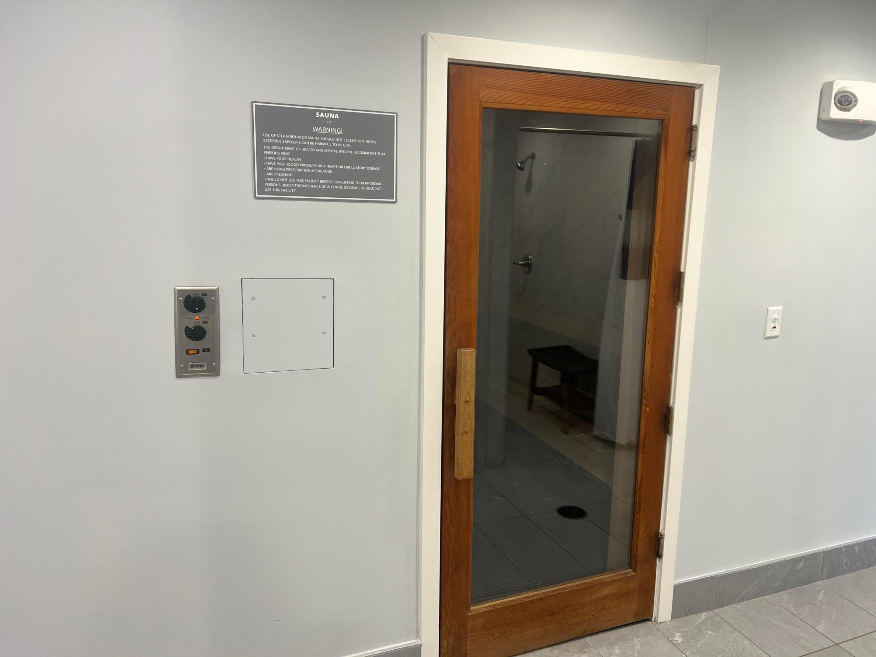 HUNTINGTON LAKES SECTION TWO CONDS 10,11,12,14 THR - Residential Lease