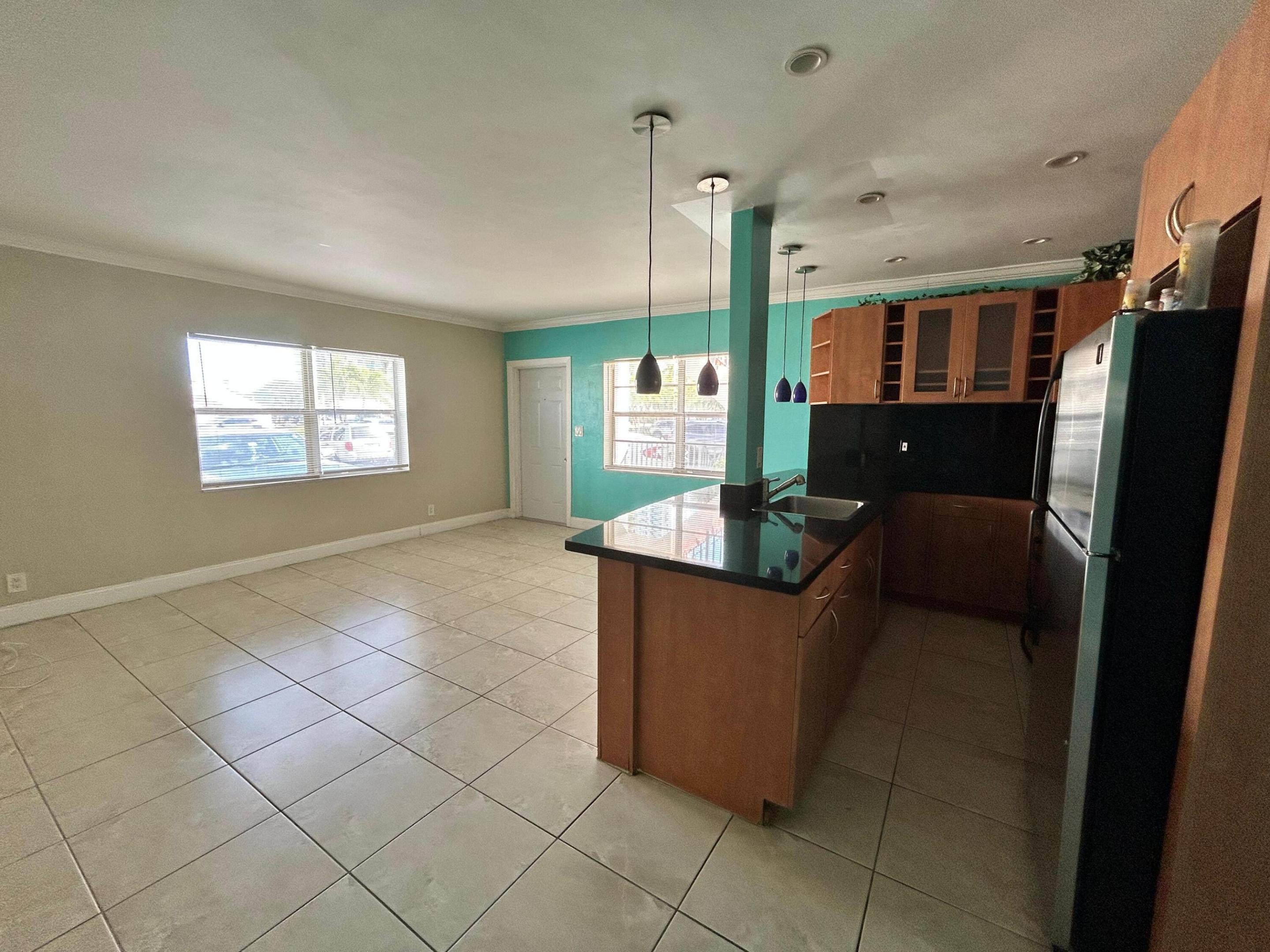 WATERWAY @ HOLLYWOOD BEACH CONDO - Residential Lease