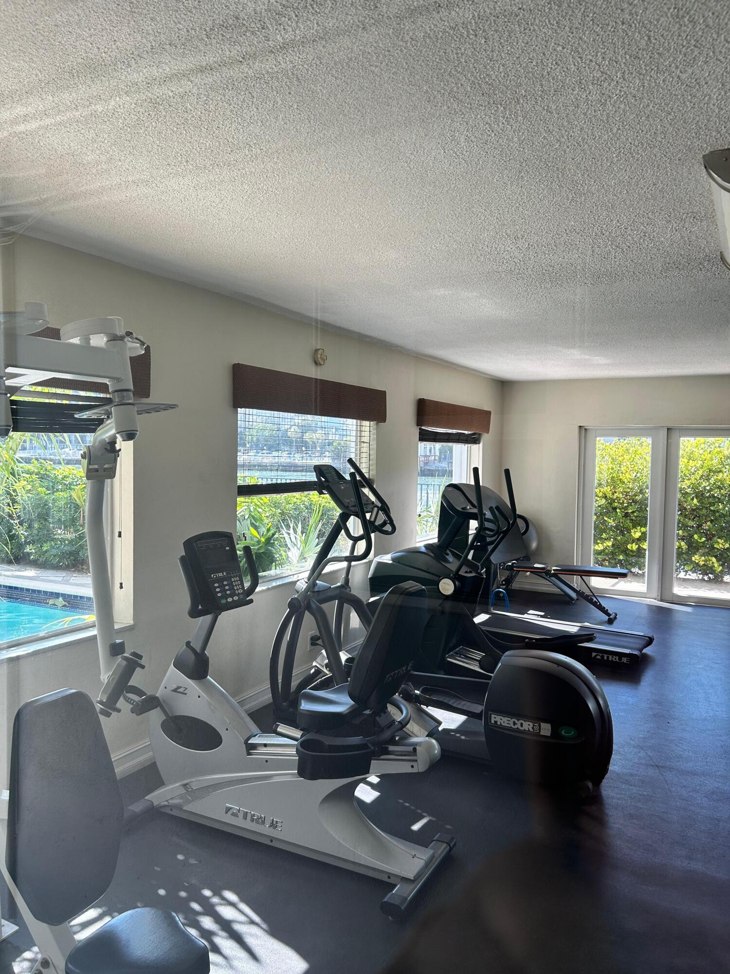 WATERWAY @ HOLLYWOOD BEACH CONDO - Residential Lease