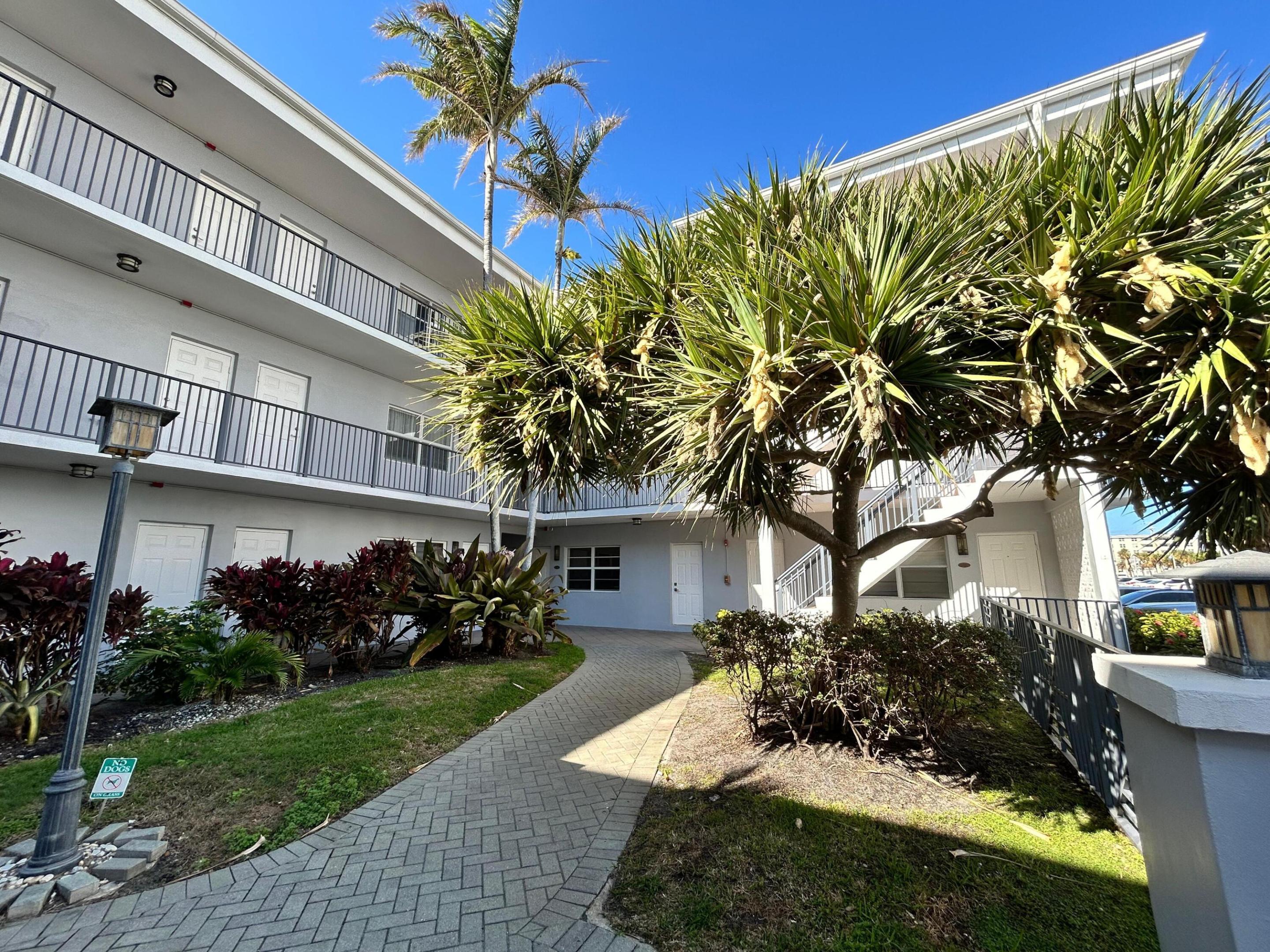 WATERWAY @ HOLLYWOOD BEACH CONDO - Residential Lease