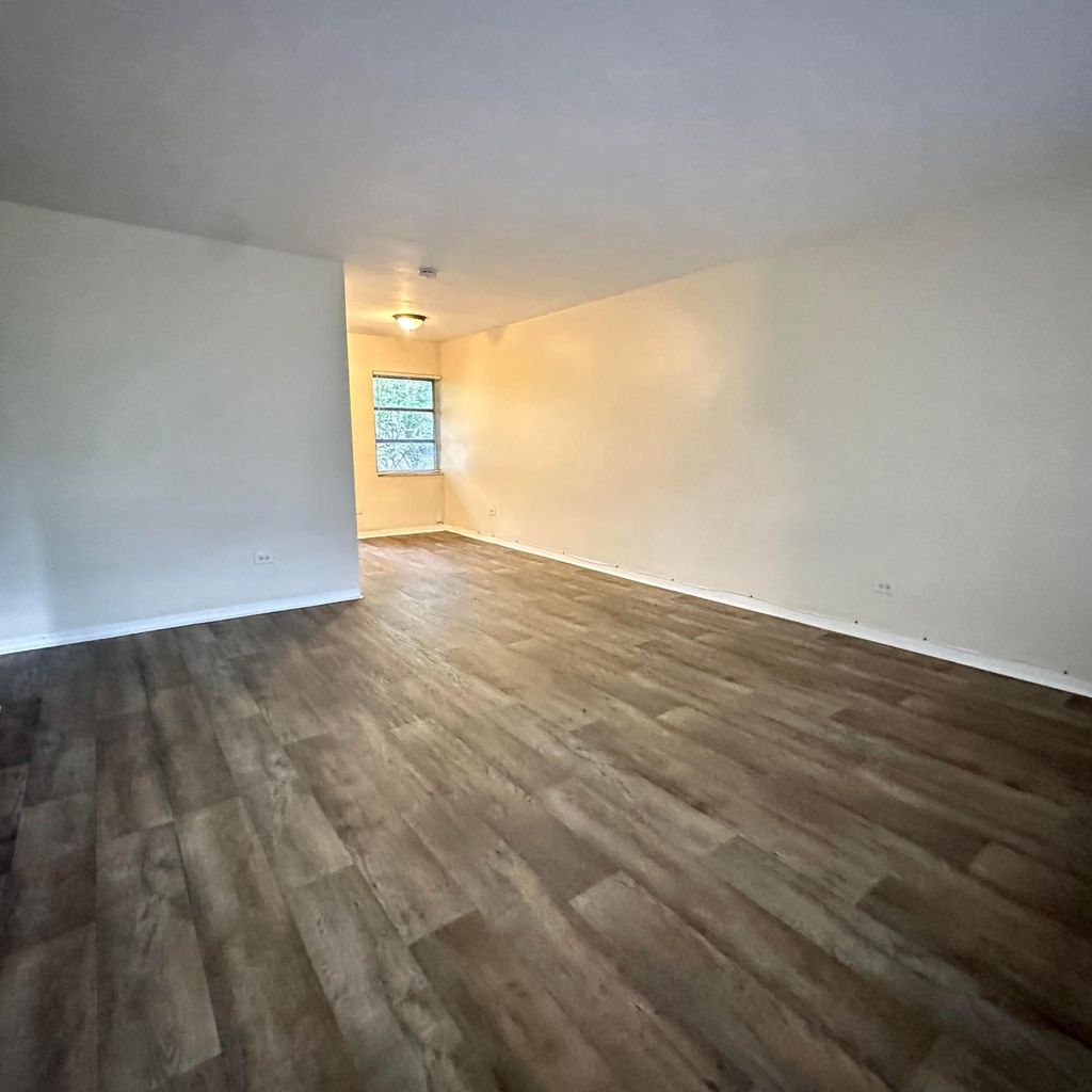 Photo of 417 SE 12th Court #6, Fort Lauderdale, FL 33316 (MLS # B26034991)