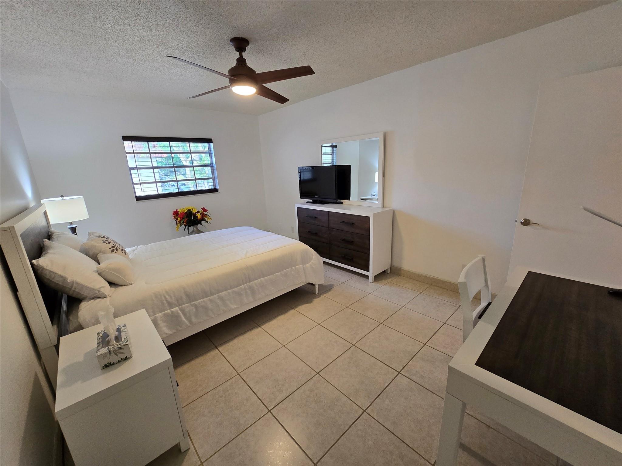 The Meadows condo - Residential