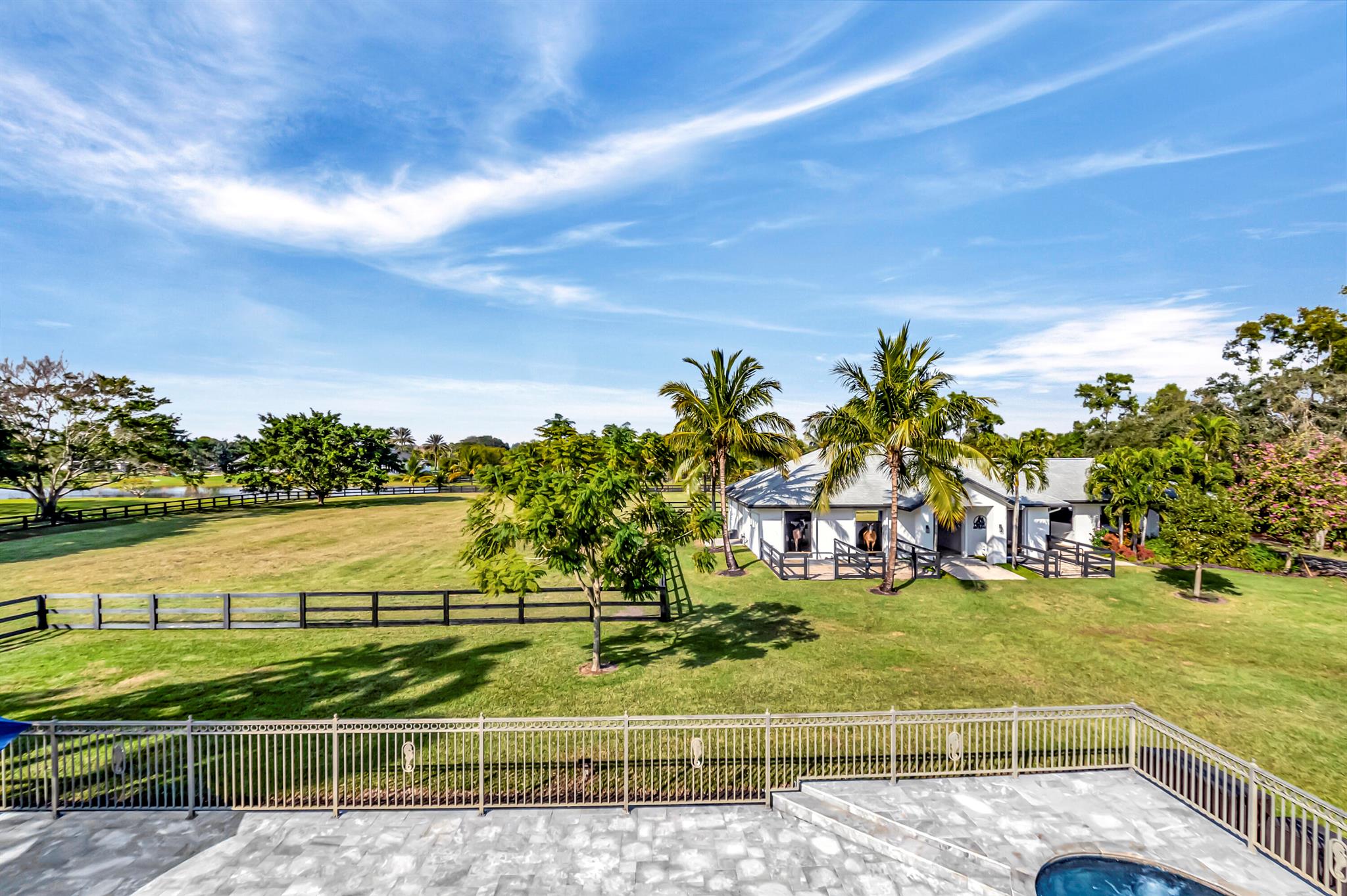 TIERRA DEL REY - Residential