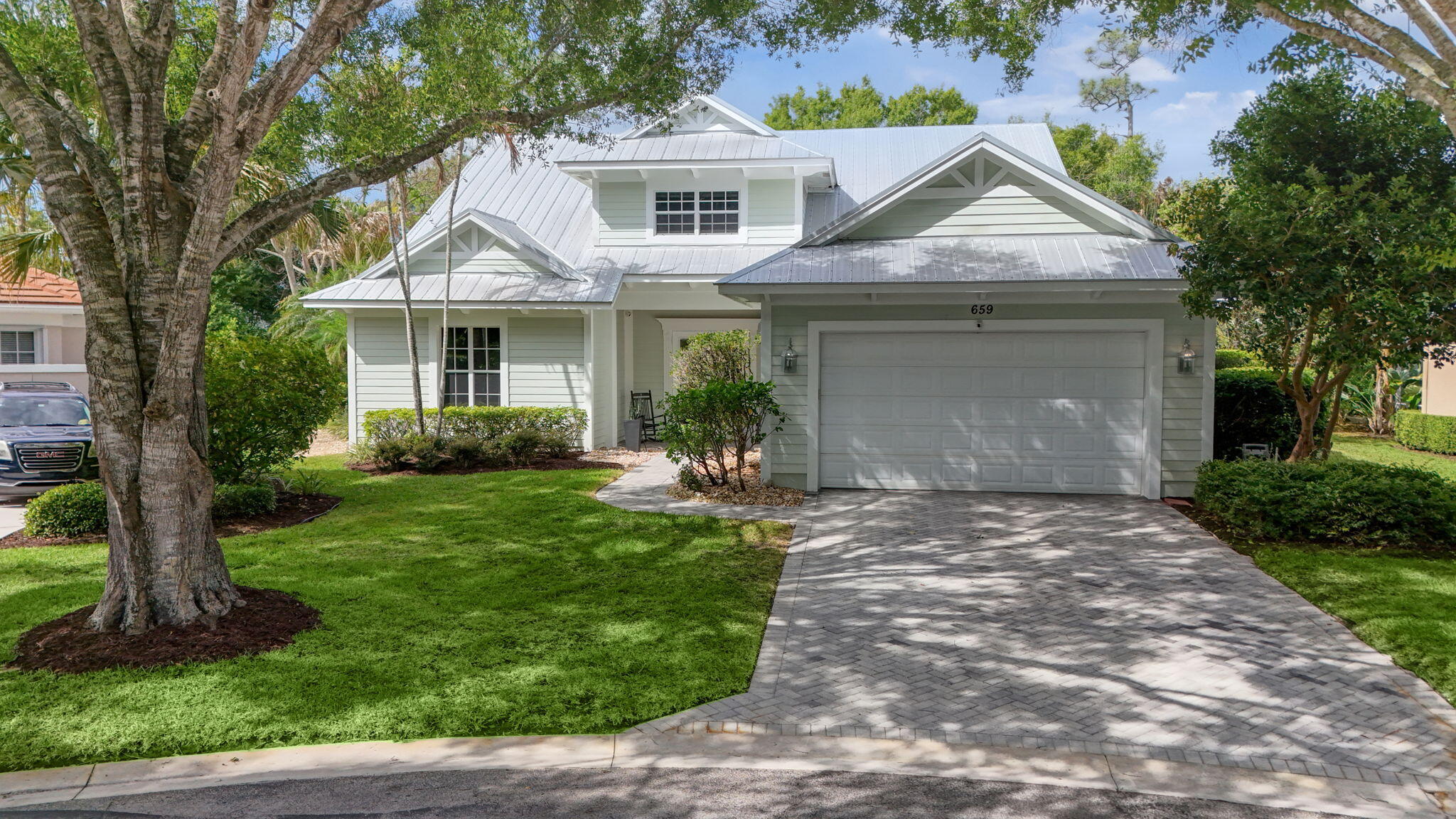 OAK RIDGE - Residential